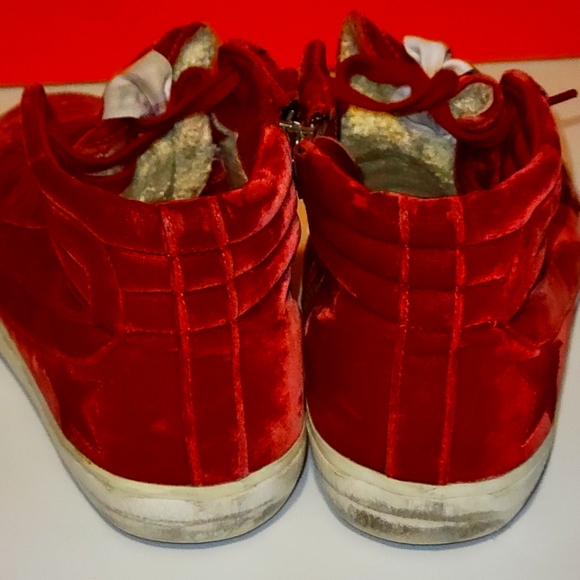 Golden Goose Superstar Suede Red 38 women and men skateboarding possib size 7.5 - Picture 2 of 16